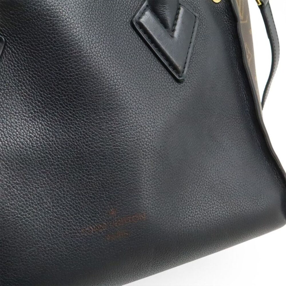 Louis Vuitton Monogram On My Side MM Handbag - Picture 9 of 9